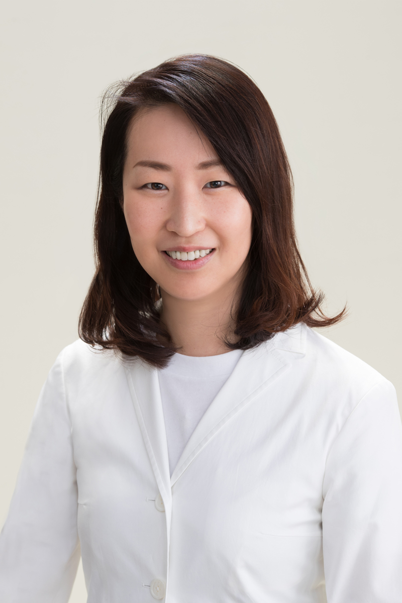 井上 佳代